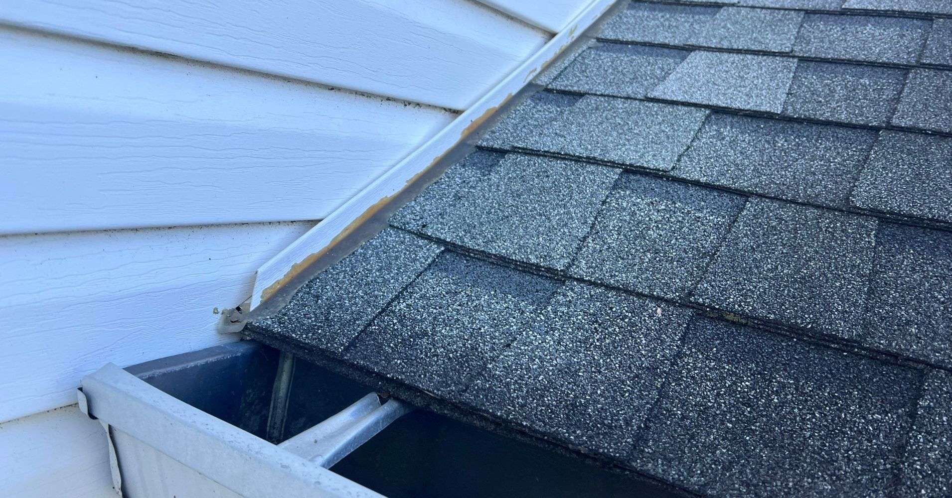 Insurance Adjusters Roof Claim - Kickout Flashing